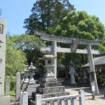 國津神社（奈良市都祁白石町）　古代の信仰を宿す白い石