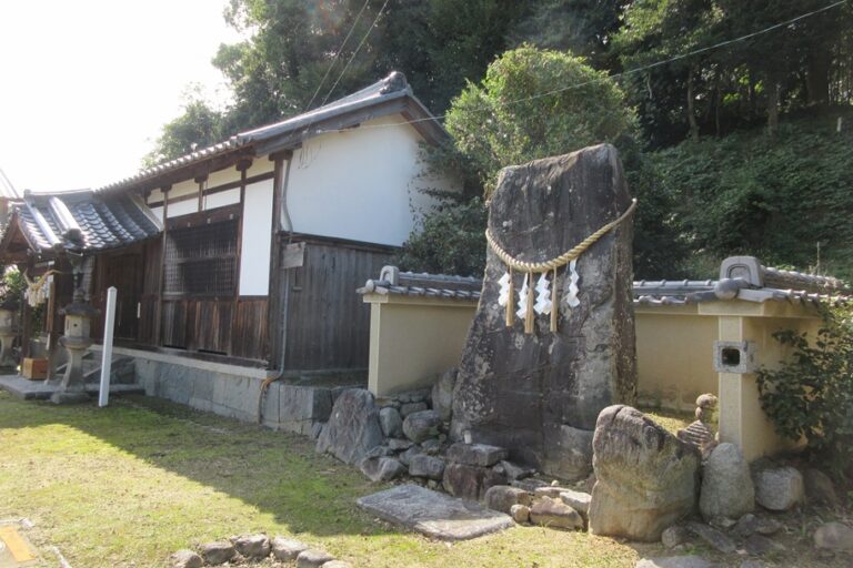 甘樫坐神社(明日香村) 古代の裁判「盟神探湯」が行われた甘樫丘 関西の寺社めぐり