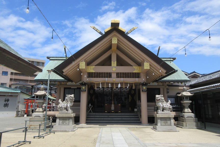 三津神社の拝殿|大阪市港区の祈りの空間