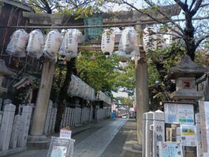 彌榮神社の石鳥居