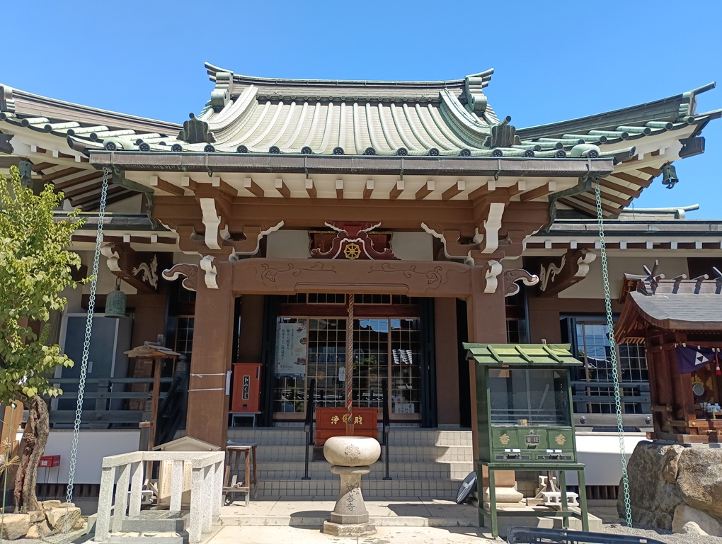 京善寺の本堂