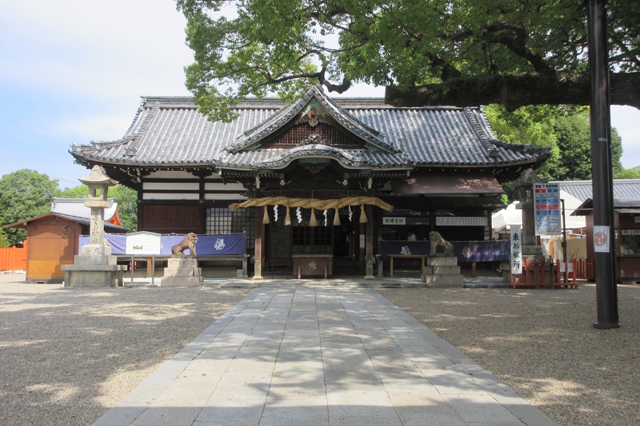 百舌鳥八幡宮の拝殿
