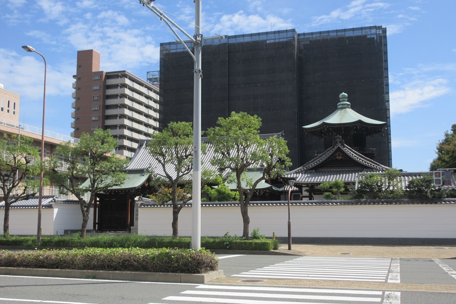 観音堂の屋根が見えたとき