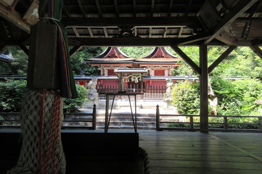 登彌神社