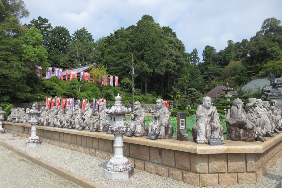 興禅寺の羅漢像