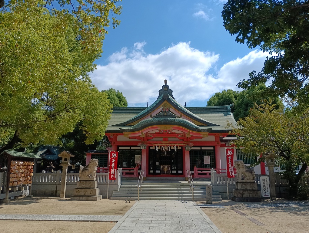 長瀬神社拝殿